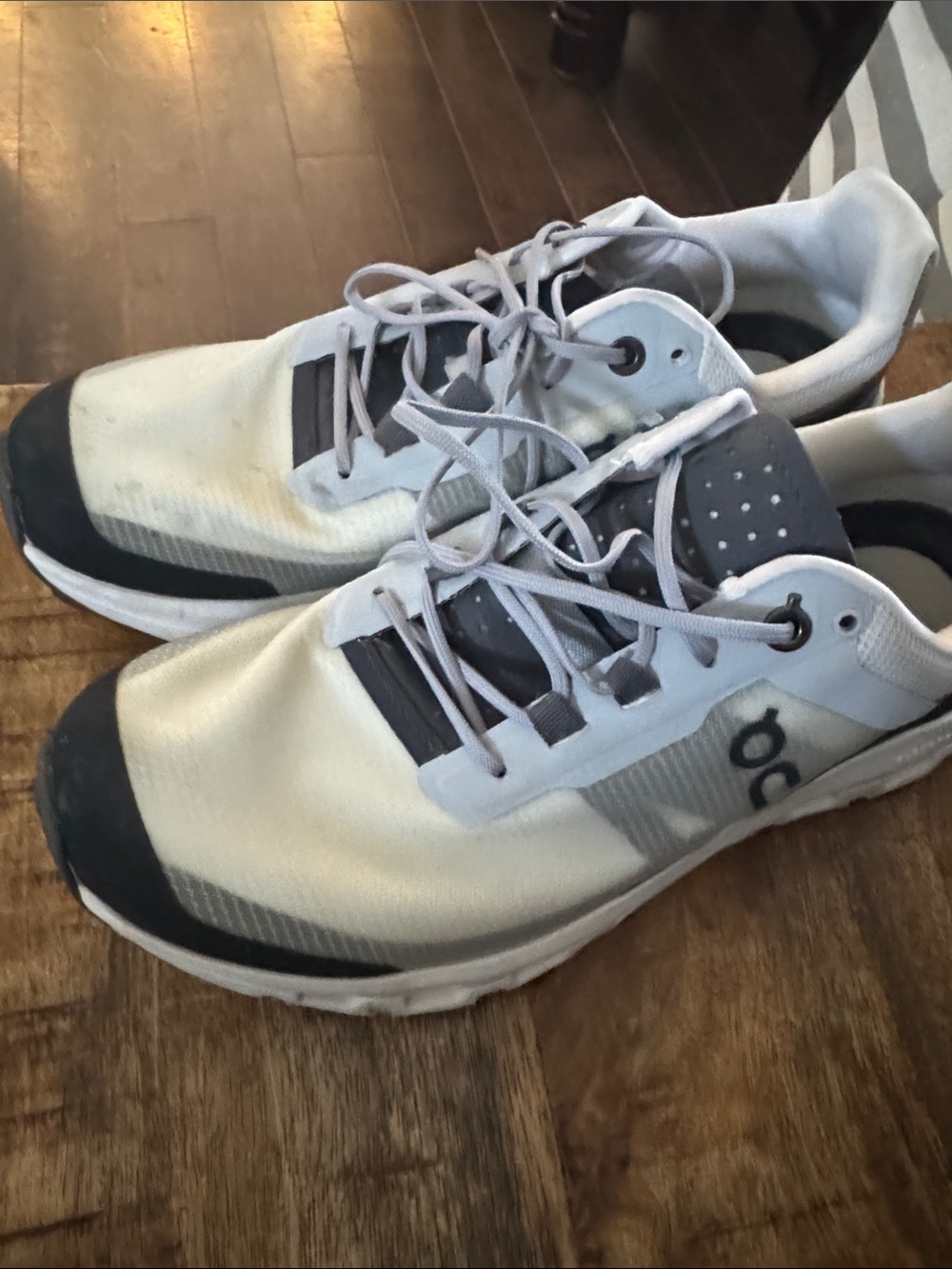 On Running Women’s Athletic Sneakers in White and Gray